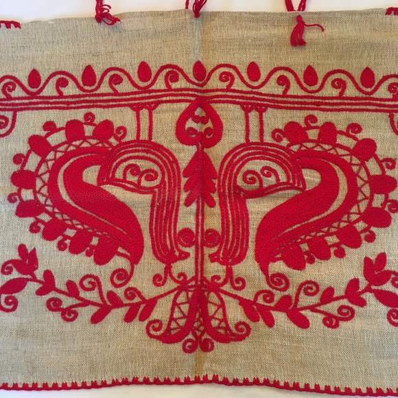 🪢 Boho Embroidered Burlap Wall Hanging - Picture 3 of 4